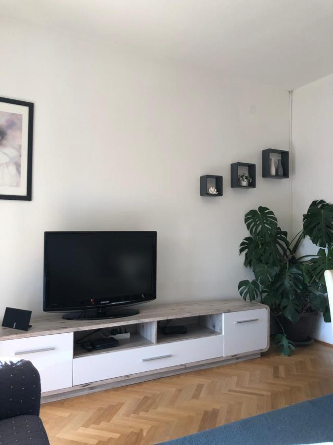 Casa Hortensia Njivice Buitenkant foto